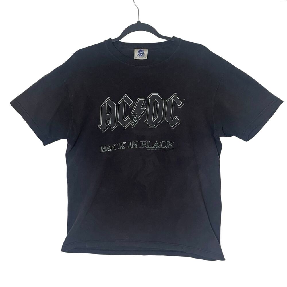 VTG Starworld AD/DC Back in Black 2004 Band T-Shirt Size M Y2K Grunge Faded